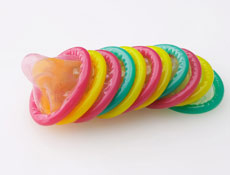 Rezalet! Çocuklar için prezervatif satışı!