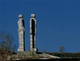 Kars'taki 'İnsanlık Anıtı' yıkılacak