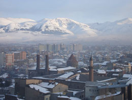 Erzurum müziğe doyacak