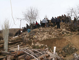 Mersin'den Elazığ'a bir kamyon gıda