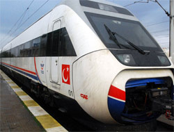 Konya'da hızlı tren kabloları çalındı